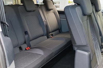 Ford Transit Custom Kombi M1 320 L2H1 Limited A8