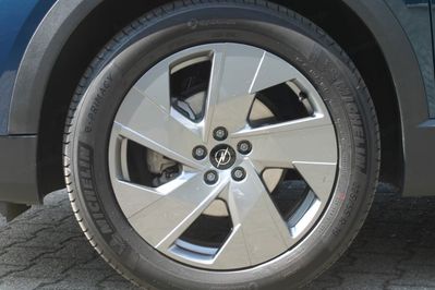 Opel Grandland X Edition eDTC6 1.2 Turbo mHEV