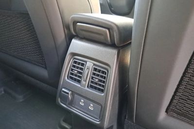 Renault Captur 1.3 Tce Mhev Techno