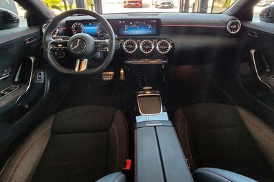 Mercedes CLA 200 AMG Line Shooting Brake