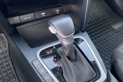 Kia XCeed M T-GDI DCT