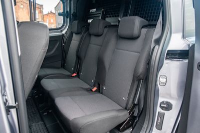 Fiat Doblo Cargo/Van Zabudowa Brygadowa AT8