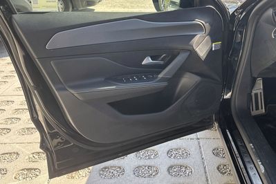 Peugeot 408 GT 1.2 PureTech S&S EAT8