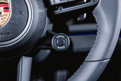 Porsche Panamera 4 E-Hybrid