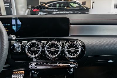 Mercedes CLA 200 AMG Line