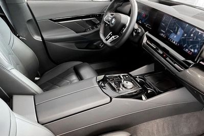 BMW Seria 5 520d xDrive mHEV M Sport aut