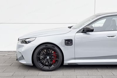 BMW Seria 5 M5