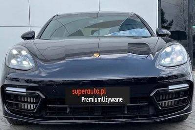 Porsche Panamera 4 e-Hybrid Sport Turismo 10 Years Edition