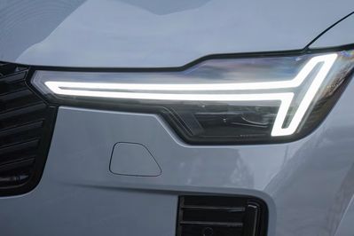 Volvo XC90 B5 B AWD Ultra Black Edition