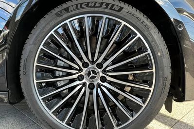 Mercedes Klasa E 220 d 4-Matic AMG