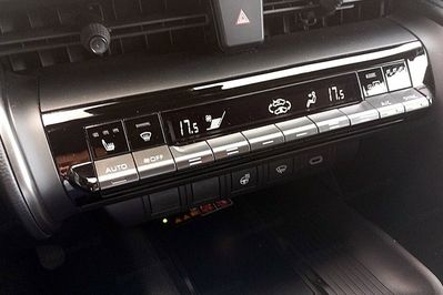 Toyota C-HR 1.8 Hybrid Style