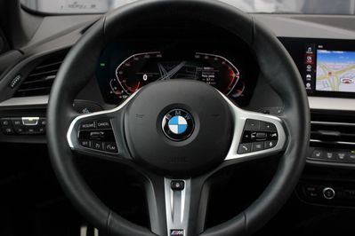 BMW Seria 2 Gran Coupe 218i M Sport