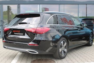 Mercedes Klasa C 220 d mHEV 4-Matic Avantgarde