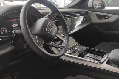 Audi Q8 45 TDI quattro