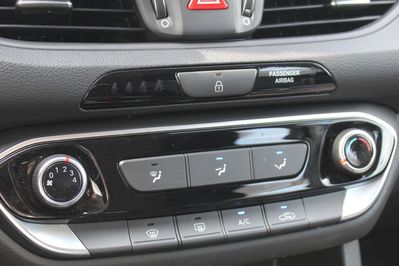 Hyundai i30 1.5 T-GDI Modern