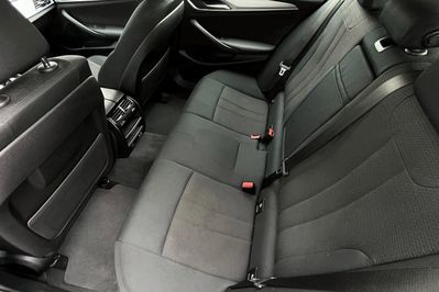 BMW Seria 5 Touring 520d xDrive