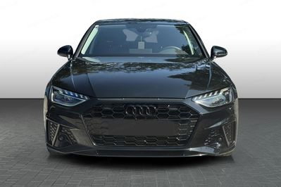 Audi A4 35 TFSI S Line