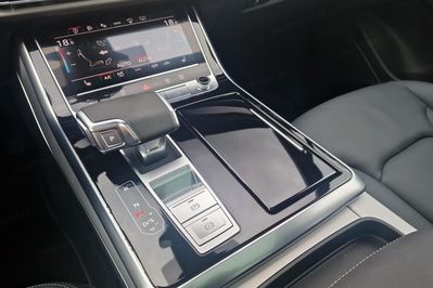 Audi Q7 50 TDI quattro S Line