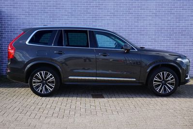 Volvo XC90 Hybrid Ultra Bright