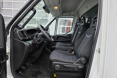 Iveco Daily 50C16 Zabudowa 10EP + Winda