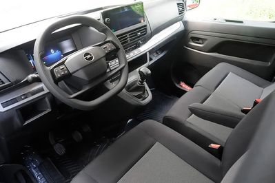 Opel Vivaro XL L2H1 Zabudowa Brygadowa Składana