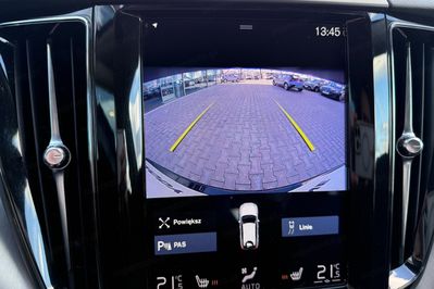 Volvo XC60 T4 Momentum Pro aut