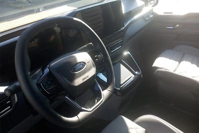 Ford Tourneo Custom 340 L2H1 Titanium X PHEV CVT