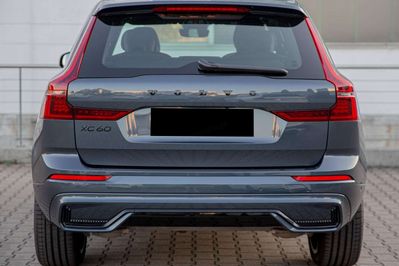 Volvo XC60 B5 AWD Ultra Black Edition