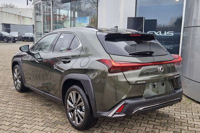 Lexus UX 300h F Sport Design Hybrid Dynamic Force