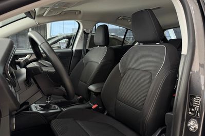 Ford Focus 1.0 EcoBoost Titanium X