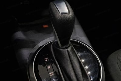 Nissan Juke 1.0 DIG-T Acenta DCT