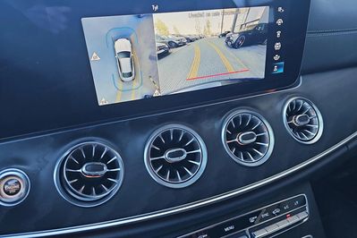 Mercedes E Klasa Coupe 300 AMG Line