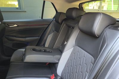 Volkswagen Golf 2.0 TDI Life DSG