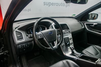 Volvo XC60 D4 Momentum Plus