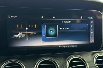Mercedes Klasa E 200 4-Matic 9G-TRONIC