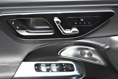 Mercedes Klasa E 220 d  4-Matic AMG