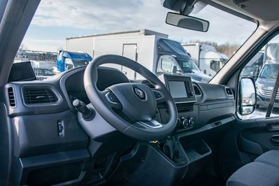 Renault Master L3 Zabudowa Wystawowa TYP PRO