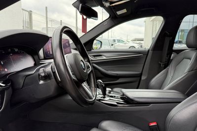 BMW Seria 5 Touring 530d xDrive M Sport