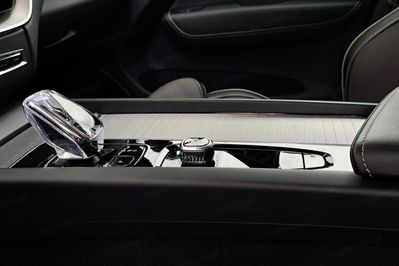 Volvo XC60 B5 AWD Black Edition Plus