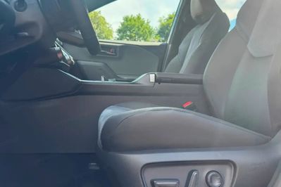 Toyota RAV4 Style 2.5 Hybrid