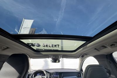 Volvo XC60 T6 Plug-In Hybrid AWD Plus Dark