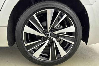 Toyota Corolla Style 2.0 Hybrid Dynamic Force