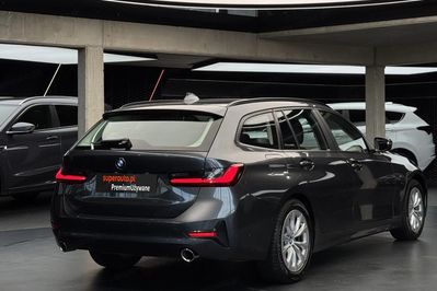 BMW Seria 3 318i aut