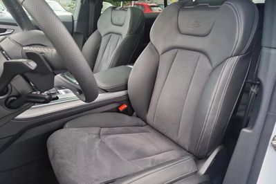 Audi Q8 55 TFSI e quattro