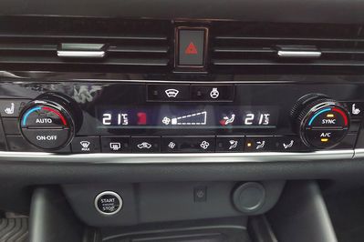 Nissan Qashqai N-Connecta 1.3 DIG-T mHEV 4x4  Xtronic