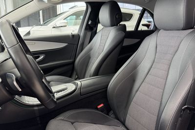 Mercedes Klasa E 220 d 4-Matic AMG