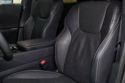 Lexus RX 450h+ Prestige