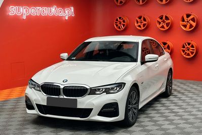 BMW Seria 3 330e xDrive M Sport