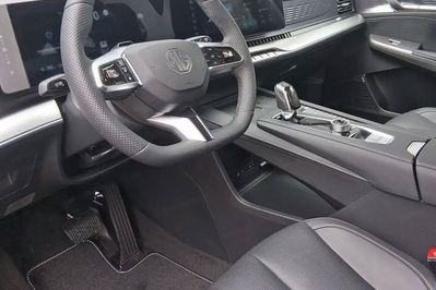 MG S9 Exclusive 1.5 Plug-In