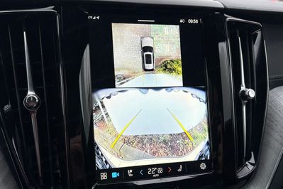 Volvo XC60 T8 Plug-In Hybrid AWD Ultra Bright